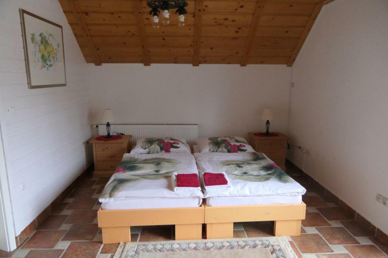 Apartments And Rooms Brunko Μπλεντ Εξωτερικό φωτογραφία