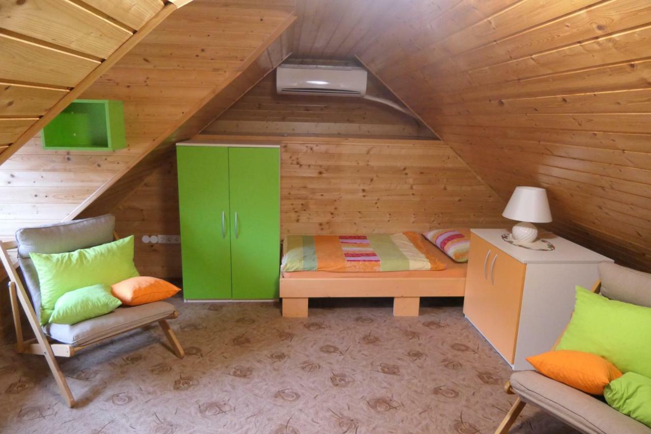 Apartments And Rooms Brunko Μπλεντ Εξωτερικό φωτογραφία