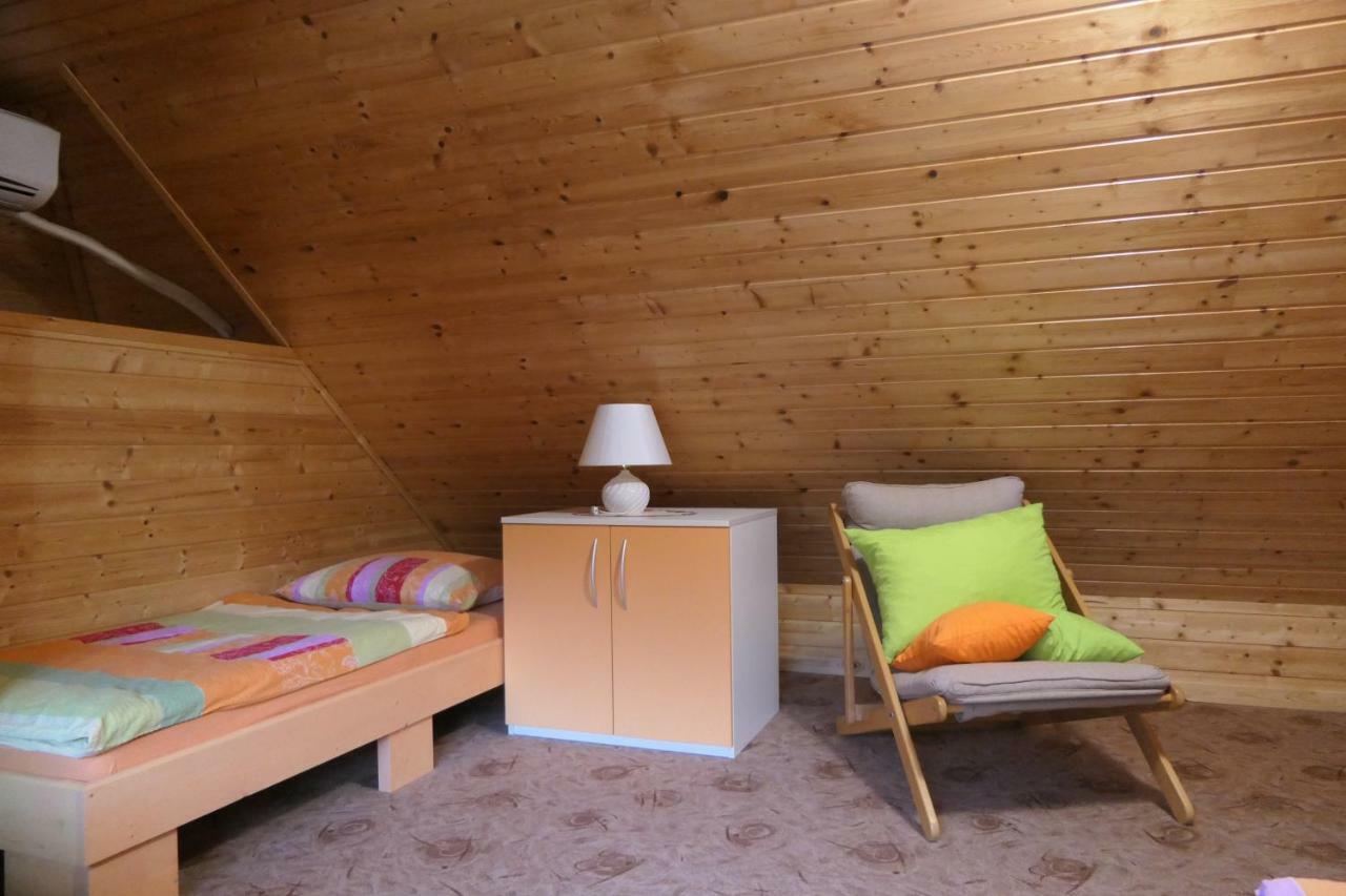 Apartments And Rooms Brunko Μπλεντ Εξωτερικό φωτογραφία